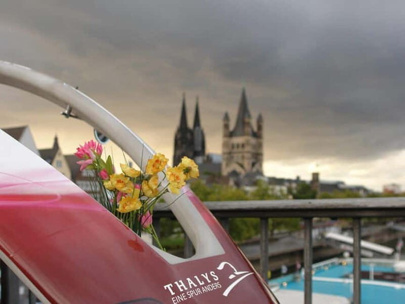 Cologne: Rickshaw city tour perpedalo - Should you book this perpedalo rickshaw tour in Cologne?