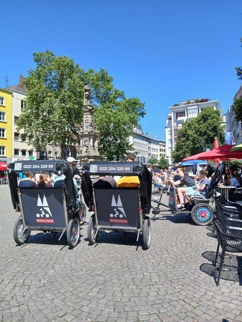 Cologne: Rickshaw Sightseeing Tour - The Middle Age Town Hall: history you can actually picture