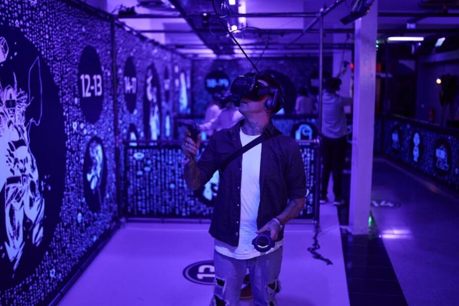 Cologne: Virtual escape game adventure at 7th Space - Rules and boundaries: what you need to know before you go