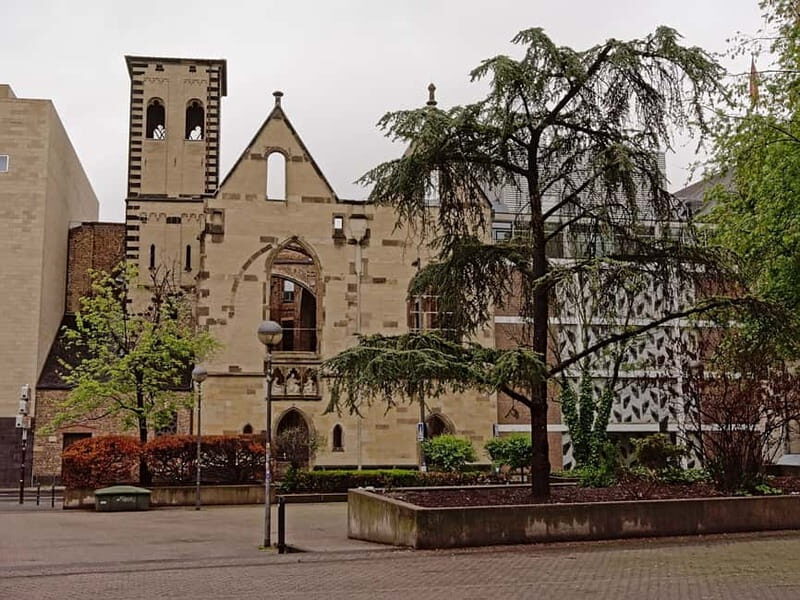 Cologne: WWII Sites with Optional EL-DE Haus Private Tour - Starting at Cologne Cathedral and Kreuzblume Monument