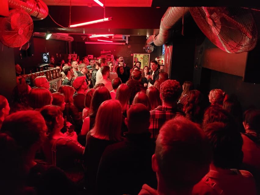 "Comedykills" - das Open Mic im Glockenbachviertel - The Location Near Sendlinger Tor Makes This Easy to Slot In