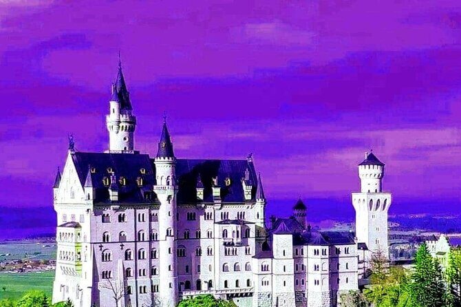 Comfort Mini-Van & Professional and FRiENDLY Guide: CUSTOMIZED 1-DAY TOUR from Munich - Big moods: Königssee, Chiemsee, Eagle’s Nest, Dachau, and Rothenburg