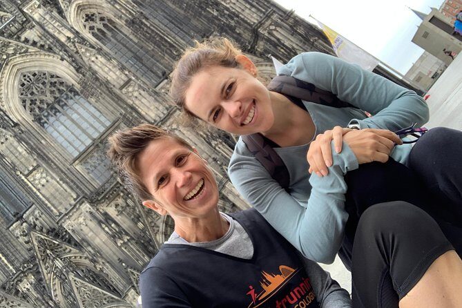 Compact tour (7km) - Stop 4: Dufthaus 4711 with a fragrance sample