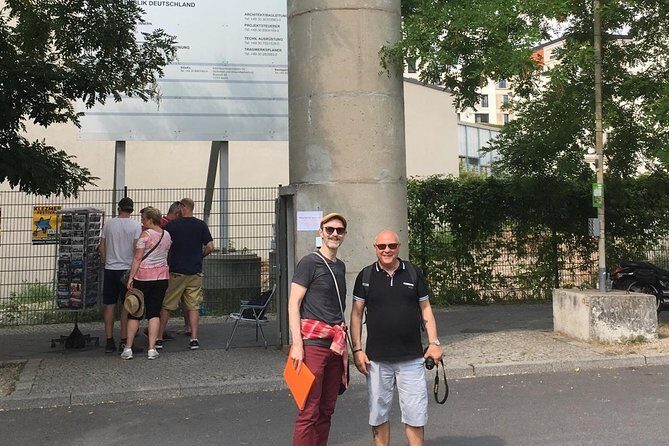 David Bowie in Berlin Private Walking Tour - Bowie and Iggy Pop’s Apartment Building Stop