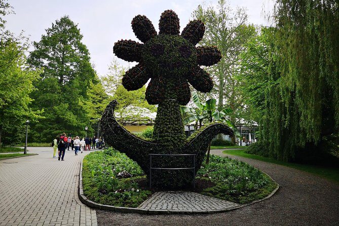 Day Trip Flower Island of Mainau including Meersburg - Included basics: transport comfort and water