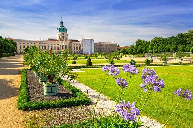 Deluxe Berlin: Hassle-Free Shore Tour from Warnemunde Cruise Port - Museum Island and Unter den Linden: big architecture without museum stress