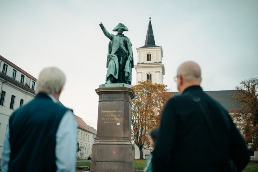 Dessau: Guided Walking Tour through History - The Basic Law Connection: Civic History on Foot