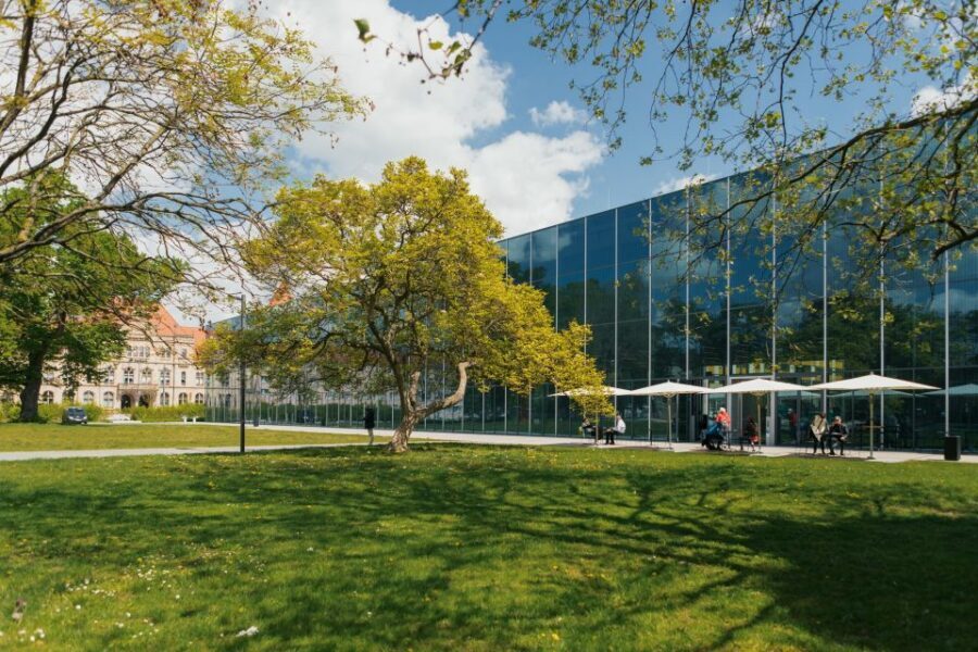 Dessau: Guided Walking Tour through History - Bauhaus Comes to Dessau: It’s More Than an Art Label