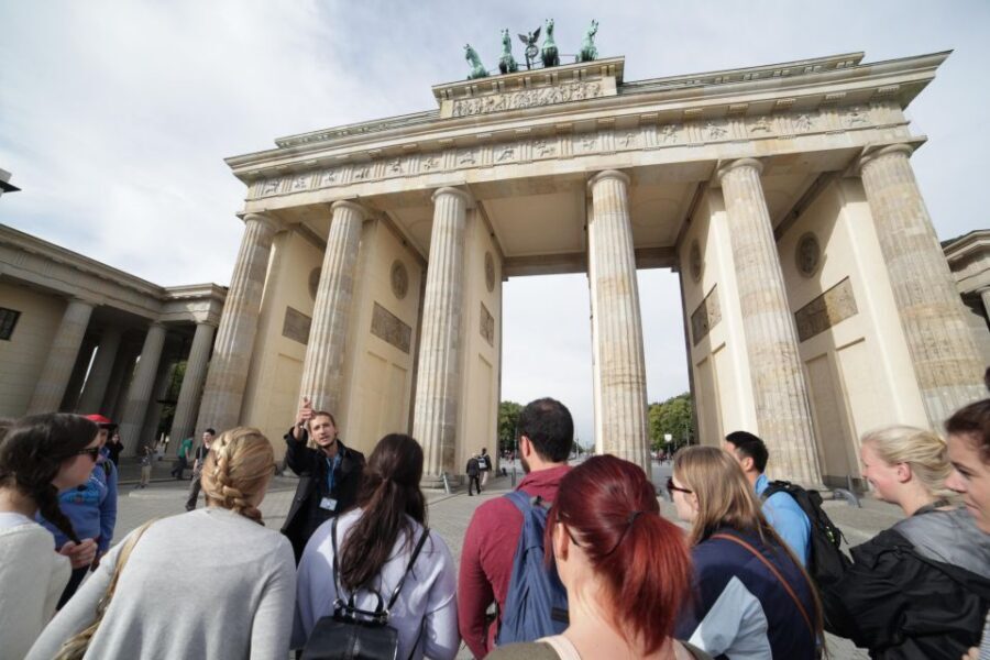Discover Berlin Express Tour: 2hr Highlights - Price and Value: What $23 Gets You in 2 Hours