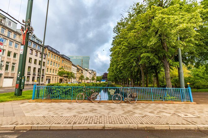 Discover Dusseldorf’s most Photogenic Spots with a Local - Why a photo-focused walk beats a casual Düsseldorf stroll