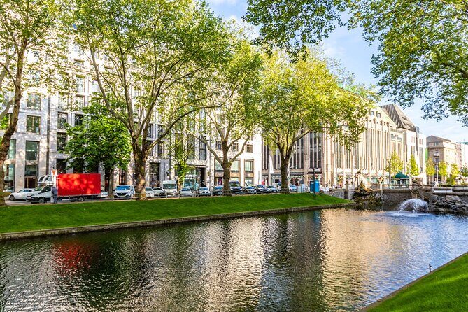 Discover Dusseldorf’s most Photogenic Spots with a Local - Old Town’s “square kilometer” feeling: framing the heart of Düsseldorf
