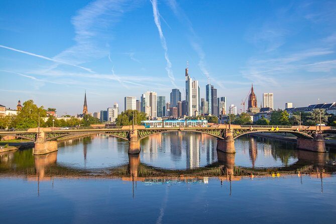 Discover Frankfurt’s most Photogenic Spots with a Local - Iron Footbridge (Eiserner Steg): built 1869, photographed forever