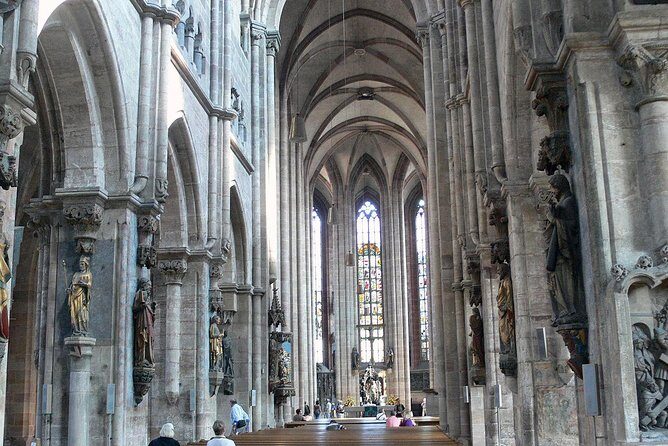 Discover Nuremberg: Self-Guided Audio Tour - How to keep the audio tour smooth on your phone