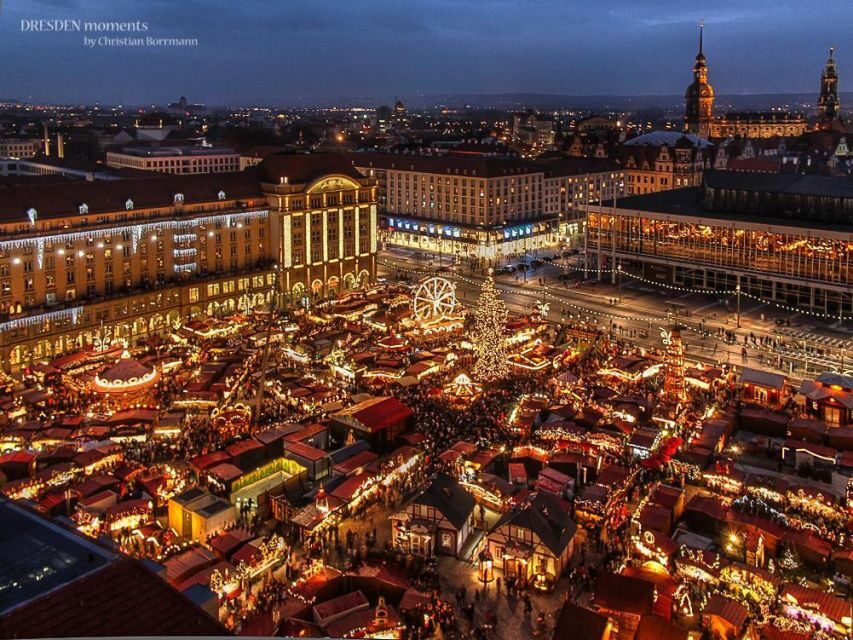 Dresden: Advent Tour with Stollen Tasting and Mulled Wine - Neumarkt and Frauenkirche: Your First Big Photo Moment