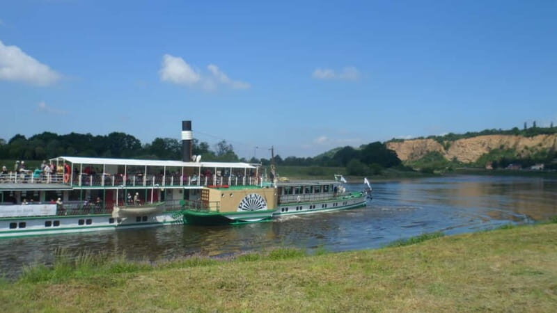 Dresden: Boat Cruise with Wine Tasting and Snacks - Castle of Seußlitz and the Elbe Valley Views You Can Photograph