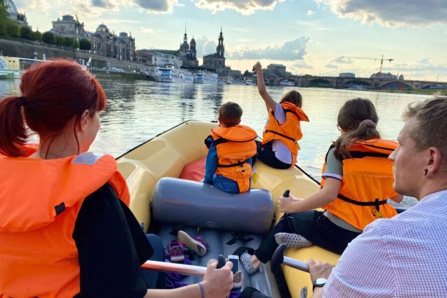 Dresden: Bootstour im Schlauchboot durch die Altstadt - How the paddle time works for first-timers