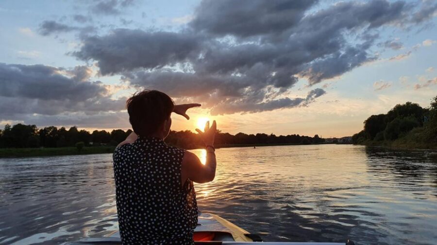 Dresden: Bootstour-Sonnenuntergang im Schlauchboot genießen - Quick hits: what makes this Elbe sunset boot tour special