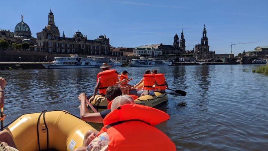 Dresden: Bootstour-Sonnenuntergang im Schlauchboot genießen - Safety, age rules, and who should choose this trip