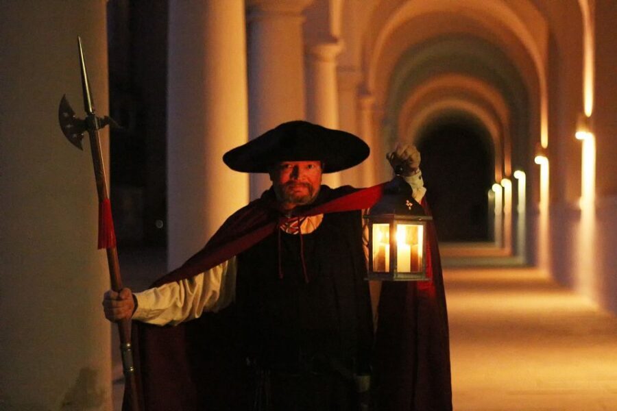 Dresden Group Tour with a Night Watchman - Time, Pace, and What 1.5 Hours Feels Like in Practice