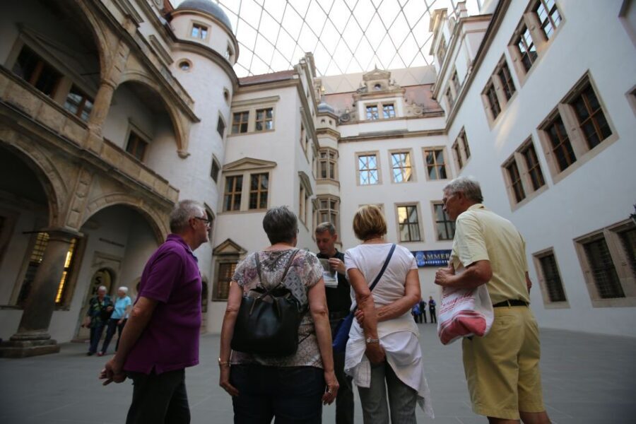 Dresden: Guided City Walk and City Museum Entrance Ticket - Städtische Galerie: artworks from 1500 to now