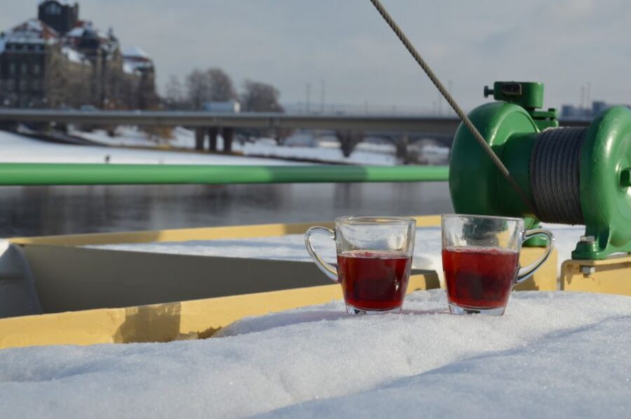 Dresden: Paddle Steamer Winter Cruise to Pillnitz - Finding the Piers Under Brühlsche Terrasse (Without Losing Time)