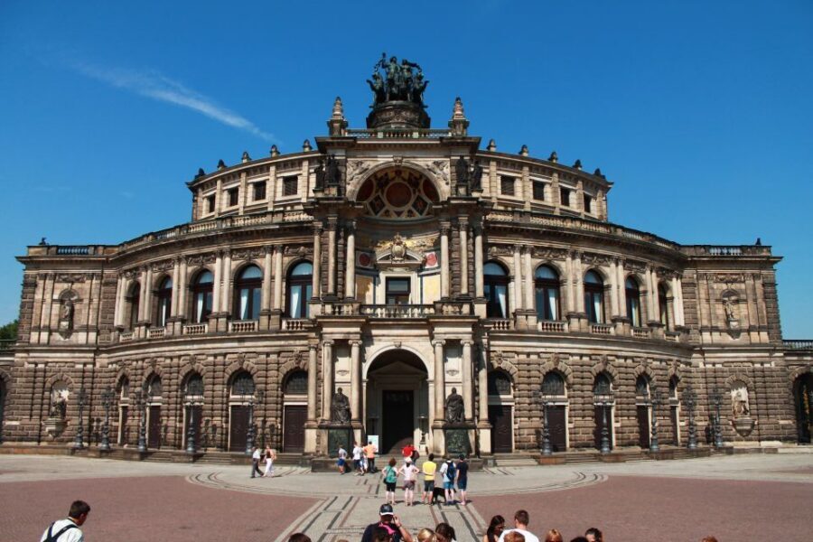 Dresden: Private Guided Walking Tour - Baroque Zwinger: dramatic style, explained