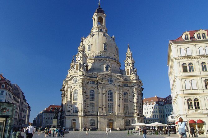 Dresden Private Walking Tour With A Professional Guide - Katholische Hofkirche: Where Augustus the Strong’s Heart Lives