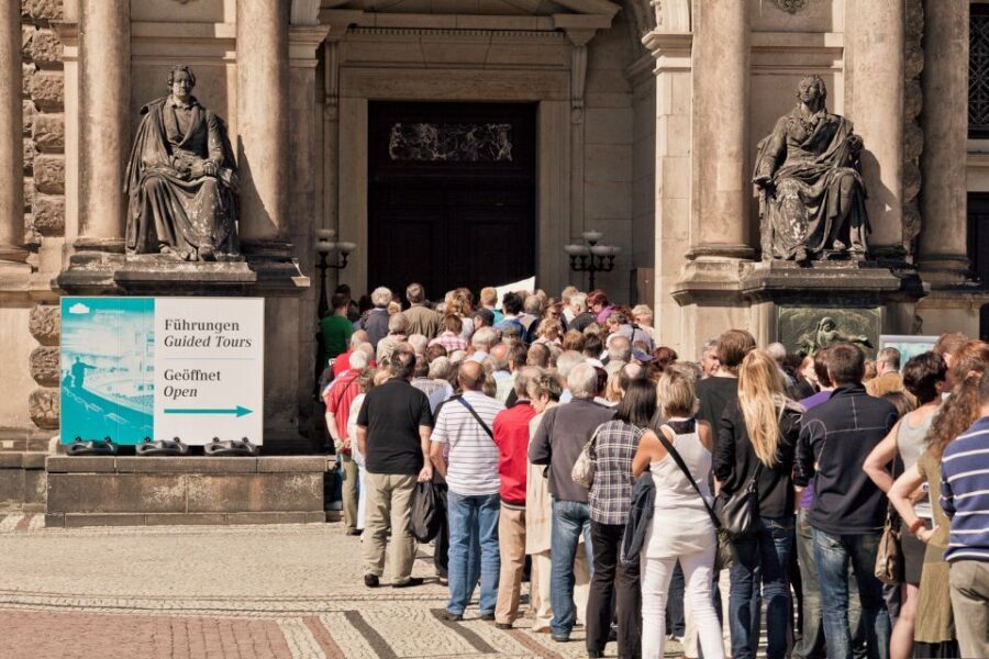 Dresden: Semperoper Tickets and Guided Tour - Semperoper’s interior: the kind of beauty you can walk into