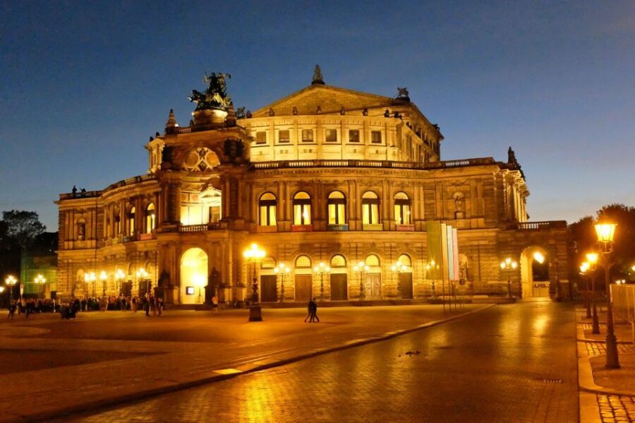 Dresden: Shared Small Group Walking Tour in English - Key highlights you’ll feel on the walk