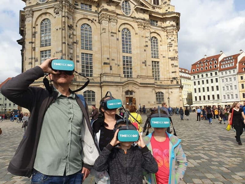 Dresden: Walking Tour with Virtual Reality elements - Where to meet: the TimeRide GO! flag by TimeRide senseum