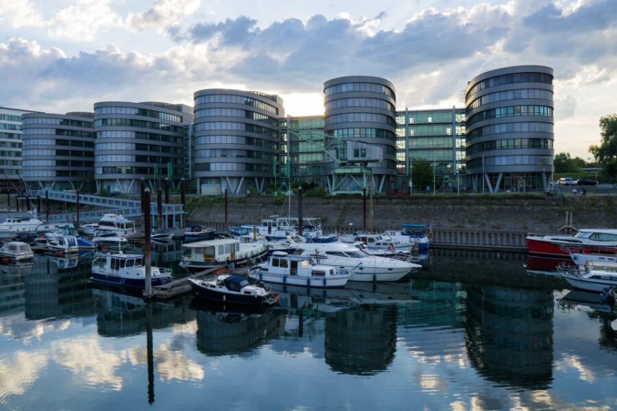 Duisburg: Guided Walking Tour through the inner harbour - Key Highlights You’ll Feel in the Walk