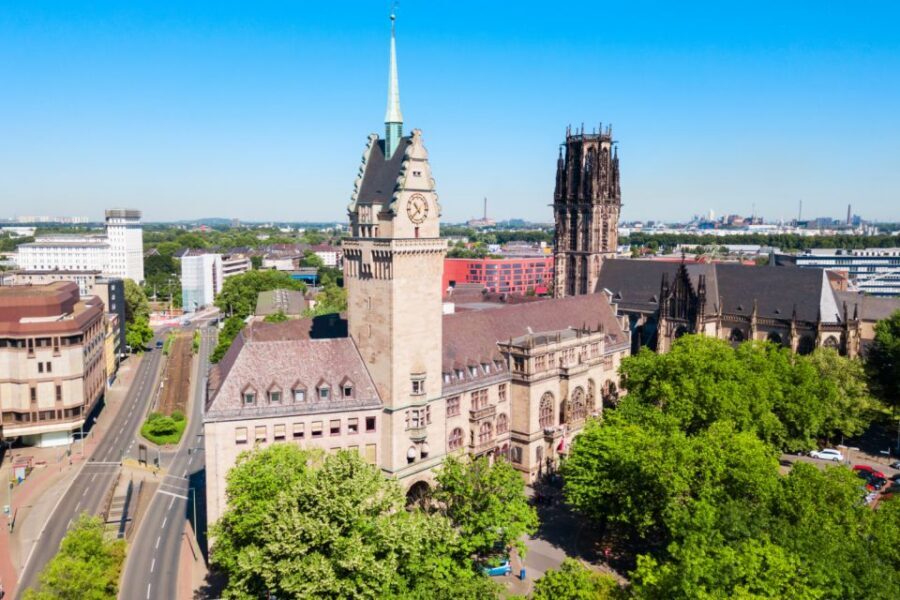 Duisburg: Scavenger Hunt Self-Guided Tour - Timing and pace: what 210 minutes realistically feels like