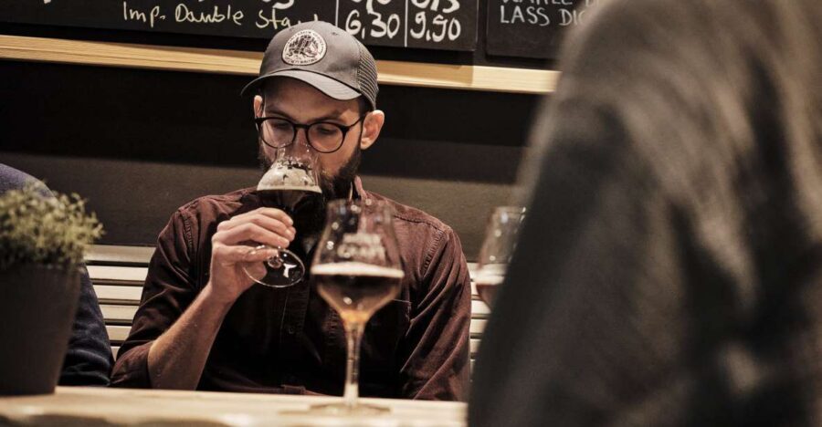 Düsseldorf: Craftbeer & Streetfood - Why Düsseldorf Altbier works so well on a walking tour