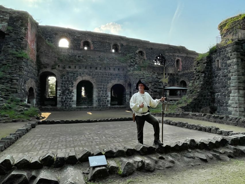 Düsseldorf: Guided Night Watchman Tour through Kaiserswerth - Klemens Bridge: crossing history without rushing past it