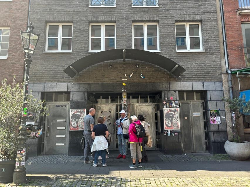 Düsseldorf: Old Town Historical Walking Tour with GEO EPOCHE - Key takeaways before you go
