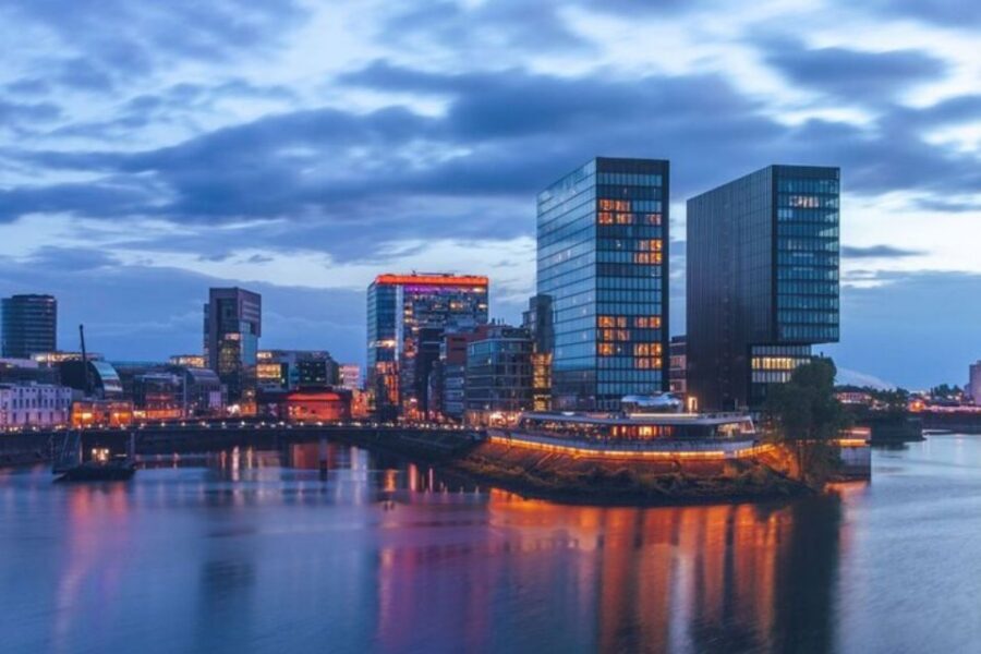 Düsseldorf: Private custom tour with a local guide - Price and value: is $55 per person worth it?