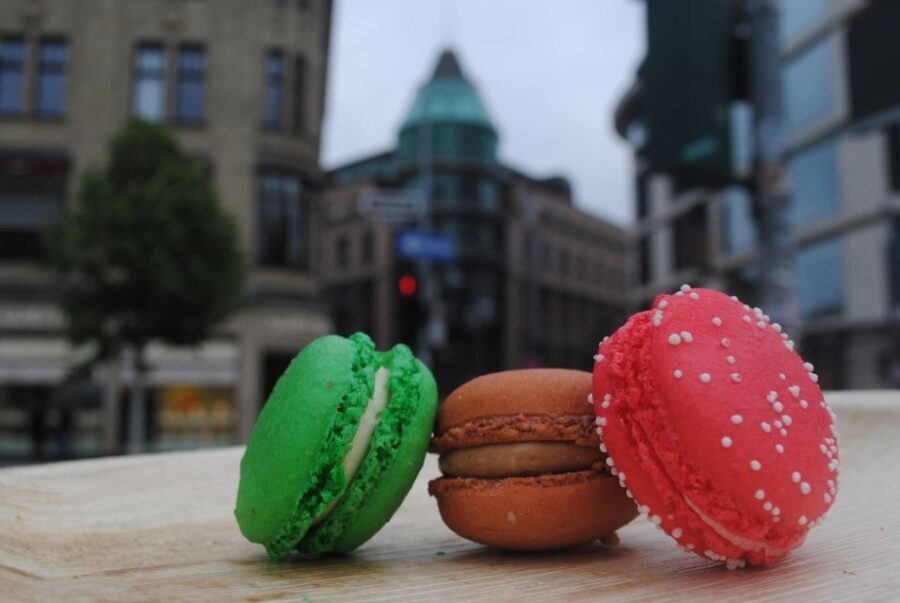 Düsseldorf: Sweet Treats Guided Walking Tour of Old Town - Two Hours and a Sweet Checklist: What the Format Really Gives You