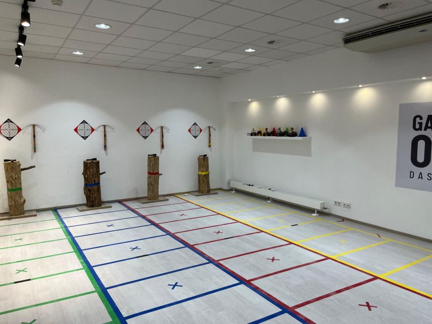 Düsseldorf: The Ultimate Team event (3 rooms - 9 games) - Game On in Düsseldorf: the 2-hour team event that feels like a tournament
