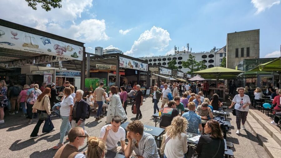 Düsseldorf: Tipping based - Old Town Walking Tour - Key things to know before you go