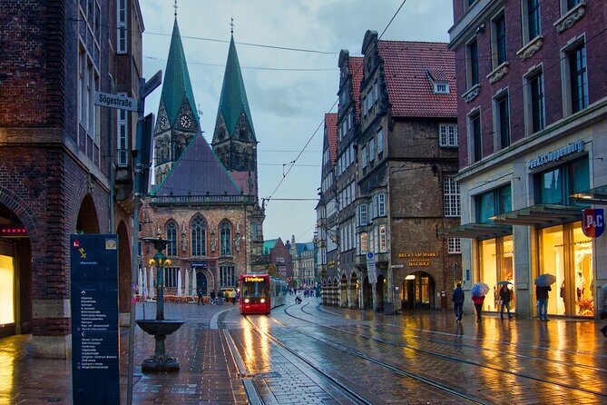 e-Scavenger hunt Bremen: Explore the city at your own pace - Parks, coffee breaks, and how to use the pause button well
