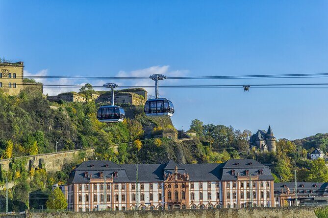 e-Scavenger hunt Koblenz: Explore the city at your own pace - The Four Towers area and a cozy square break