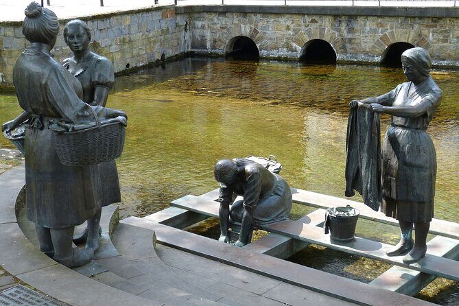 e-Scavenger hunt Paderborn: Explore the city at your own pace - Price and time: does $36.69 per group feel fair?