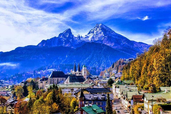 Eagle's Nest, Lake Königssee and 'Fuehrer Headquarters' Private Tour from Munich - Dokumentationszentrum Obersalzberg and the bunker option: pick based on your time
