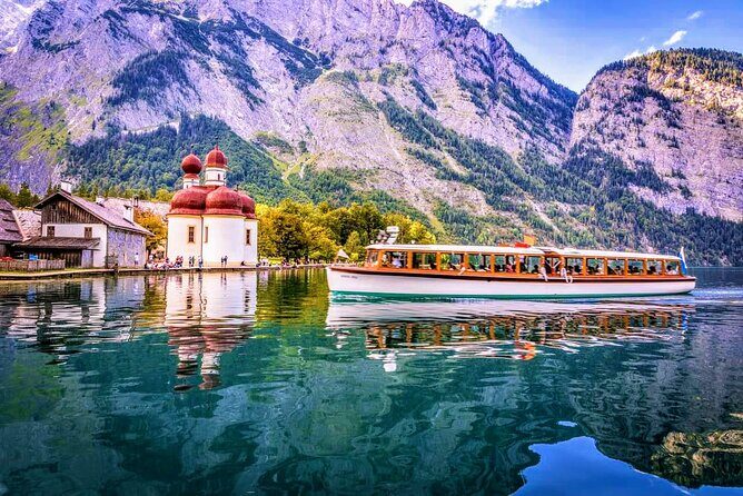 Eagle's Nest, Lake Königssee and 'Fuehrer Headquarters' Private Tour from Munich - Mount Irschenberg and Chiemsee: the drive that teaches you how to read the scenery