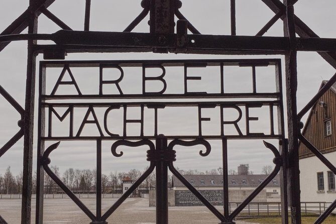 Early-Start Dachau Memorial Half-Day Tour from Munich - Karlsplatz meeting: start together and stay oriented