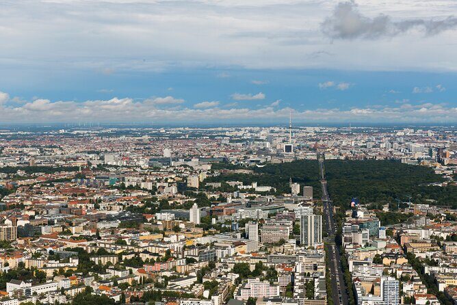Eat Like a Berliner: Market Tour, Cooking Class and Lunch - Kit’s Kitchen and the Hands-On 4-Course Lunch