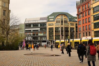 Eating Berlin: City Center Food & Beer Tour - Meeting Point at SammyS Berliner Donuts and How the Timing Works