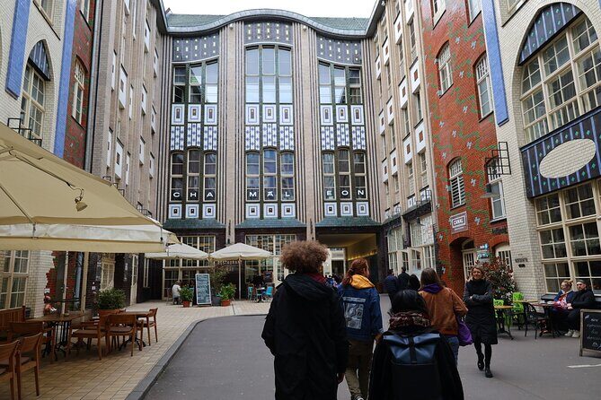 Eating Berlin: City Center Food & Beer Tour - How the walking route helps you get your bearings fast