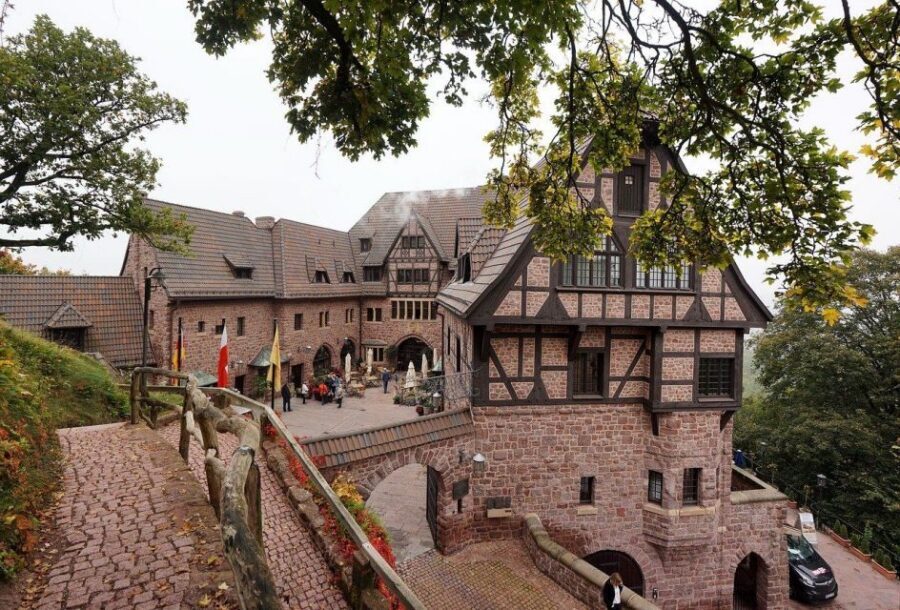 Eisenach: Private Guided Walking Tour - Starting at Bach House on Frauenplan 21