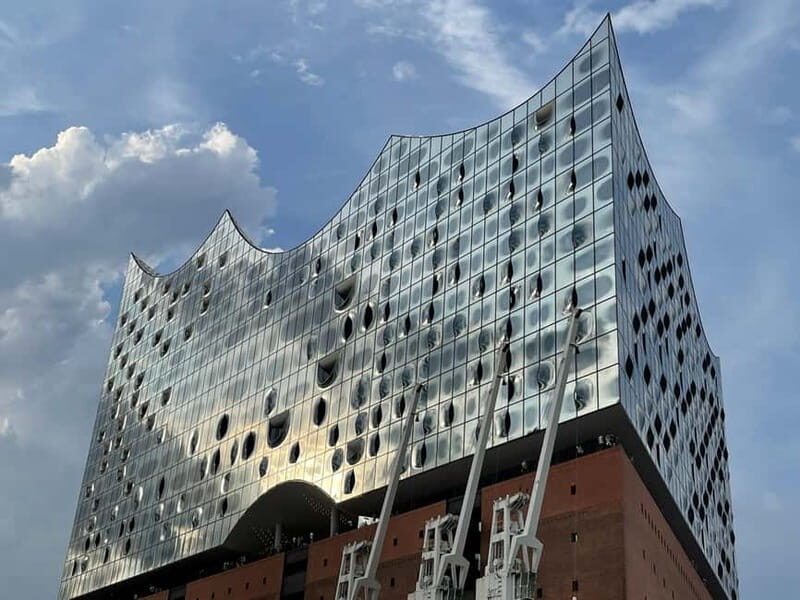 El Tesoro de Hamburgo: Tú decides cuánto pagar al final. - Elbphilharmonie Hamburg: the modern landmark you meet on day one